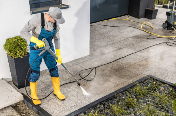 Best Deck Cleaning Services  in Gun Barrel City, TX